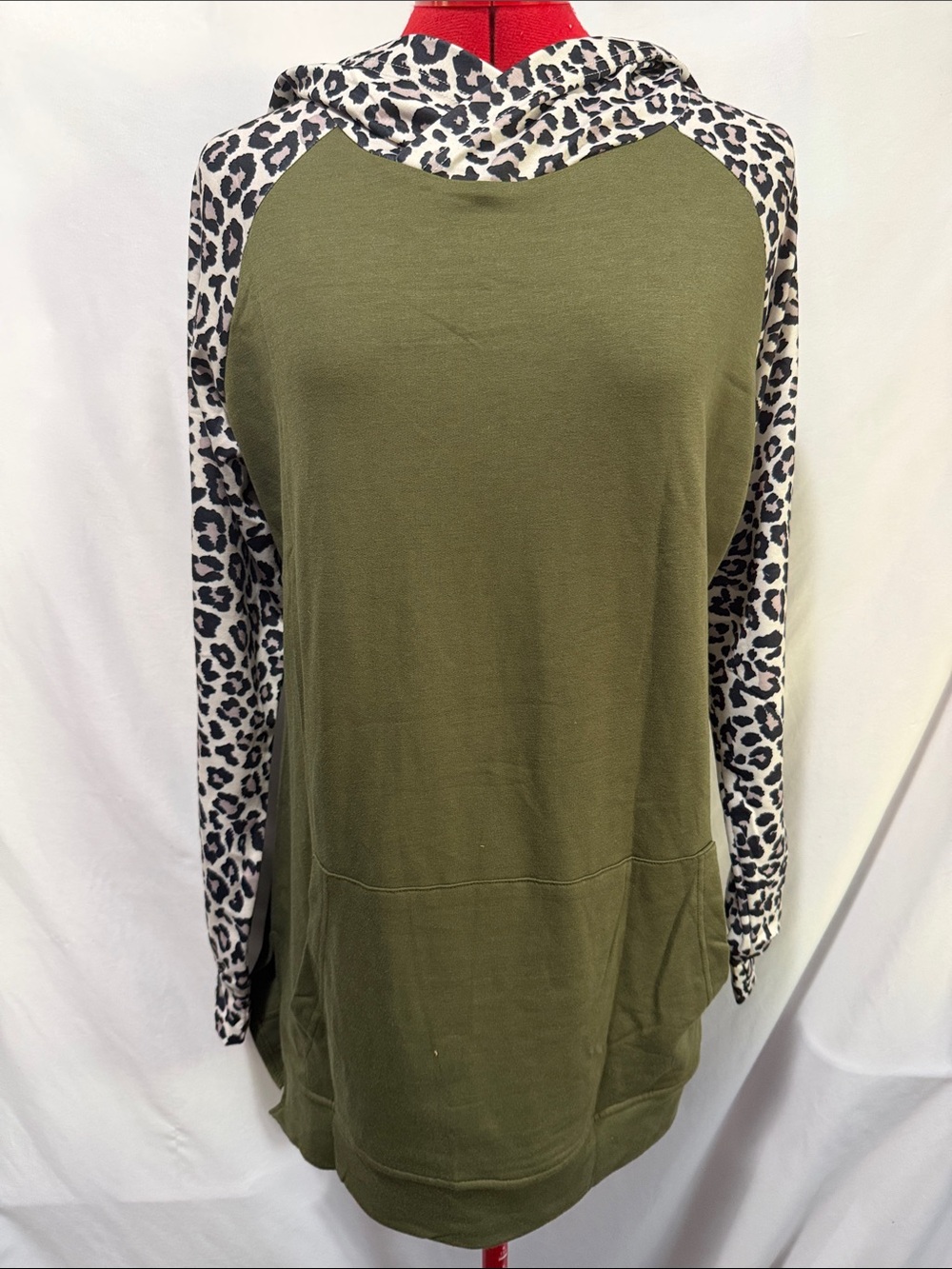 Women's Olive Green Hooded Top with Leopard-Print Sleeves